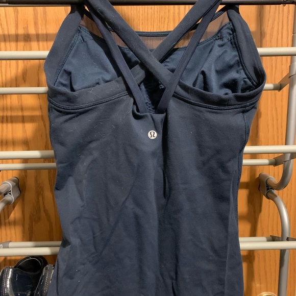 Lululemon tank top - Picture 3 of 3